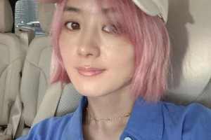 赵丽颖粉色短发造型引爆热搜，时尚蜕变惊艳全网
