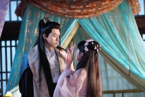 龚俊《绝世千金》高甜开播，钟王爷撩动少女心
