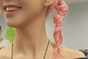薛凯琪少女感十足，二十年容颜未改