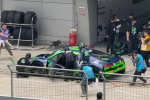 王一博赛车故障退赛 仍获华表奖提名
