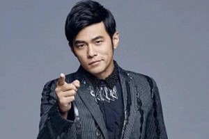 周杰伦2025武汉演唱会：十年之约引爆青春回忆