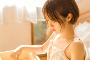 乔冰山与石邪的同居趣事：冰山女总裁遇上痞子保安