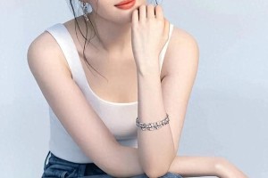 刘亦菲经典造型PK：哪款是你心中的No.1？